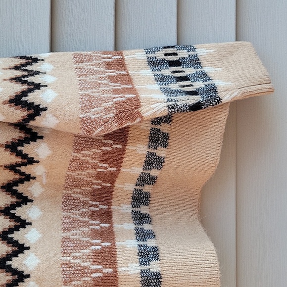 FRYE WOMENS SWEATER NWT - Picture 14 of 14